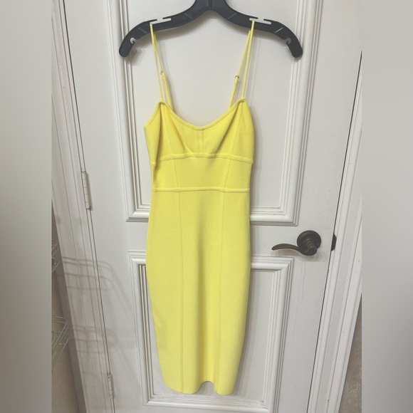 🎉HP🎉BCBG MaxAzria Sweatheart Bodycon Midi Dress S - Picture 2 of 11